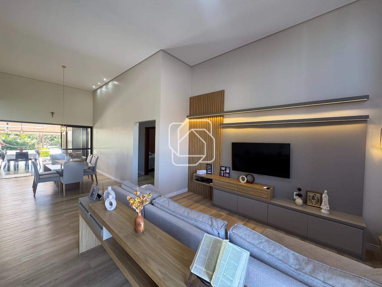 Casa de Condomínio à venda em Salto - SP - Residencial Primavera: