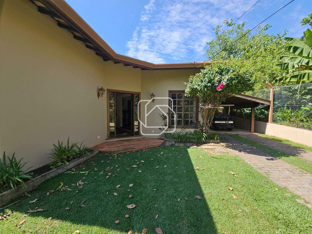 Casa de Condomínio à venda em Indaiatuba - SP - Helvetia Country: Área externa