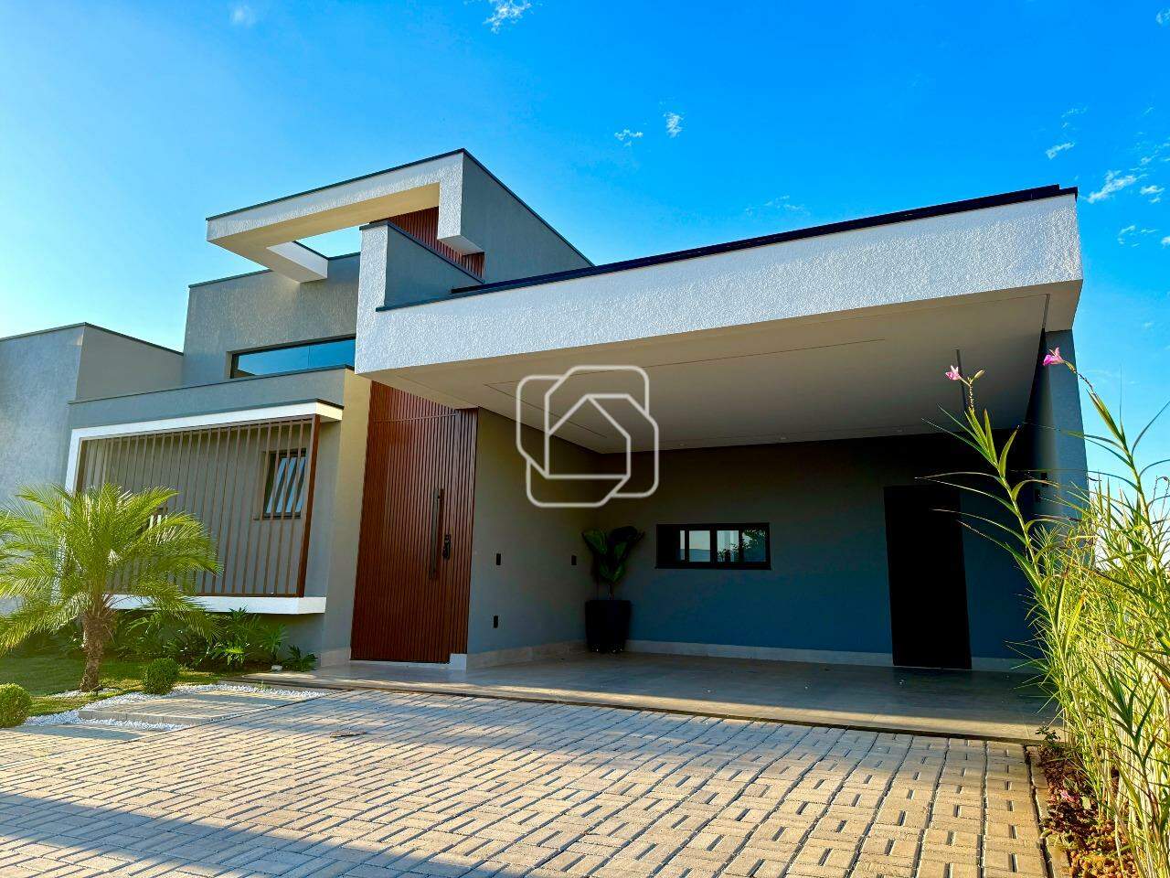 Casa de Condomínio à venda em Indaiatuba - SP - Jardim Laguna: Fachada