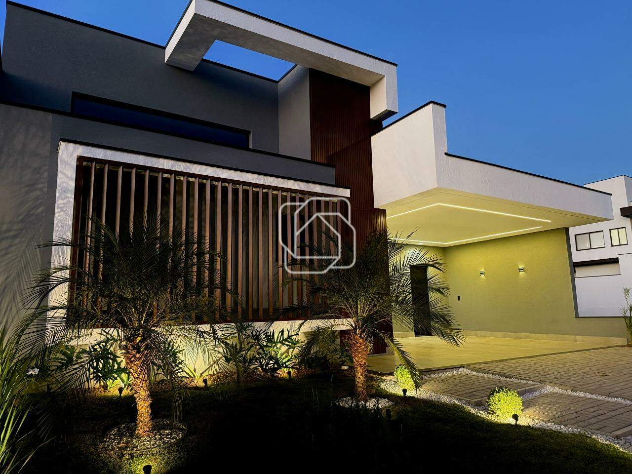 Casa de Condomínio à venda em Indaiatuba - SP - Jardim Laguna: Fachada