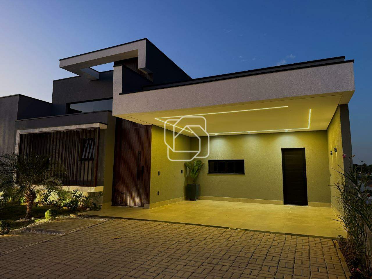 Casa de Condomínio à venda em Indaiatuba - SP - Jardim Laguna: Fachada