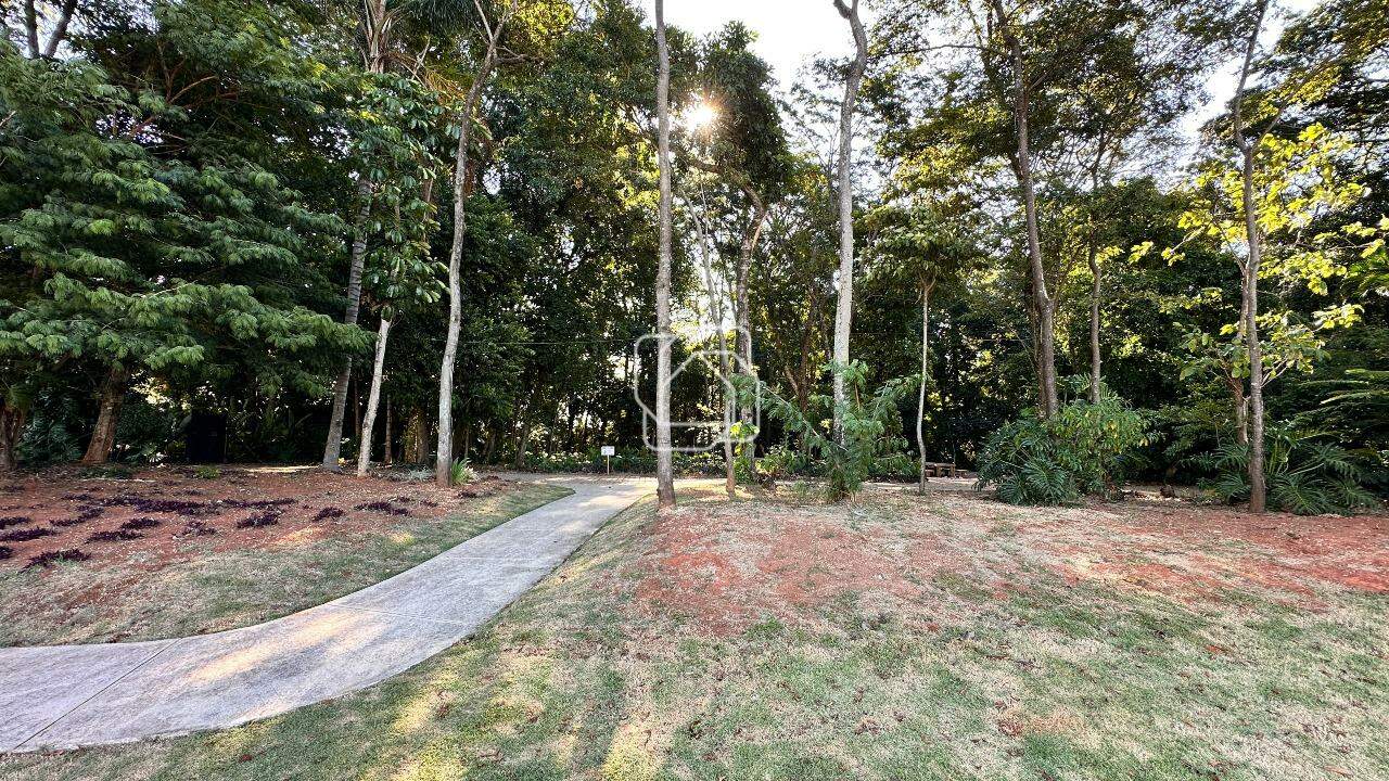 Terreno à venda em Indaiatuba - SP - Jardim Villa Sapezal: Área de preservação