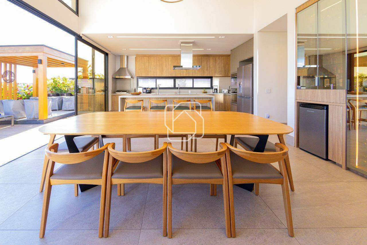Casa de Condomínio à venda em Indaiatuba - SP - Parque Villa dos Pinheiros: Cozinha integrada
