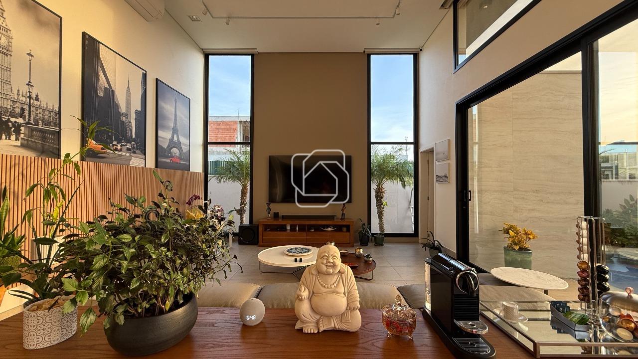 Casa de Condomínio à venda em Indaiatuba - SP - Parque Villa dos Pinheiros: Sala de estar