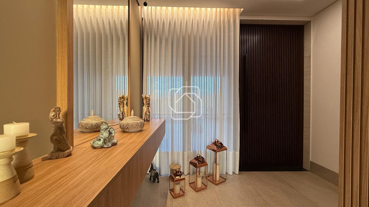 Casa de Condomínio à venda em Indaiatuba - SP - Parque Villa dos Pinheiros: Hall