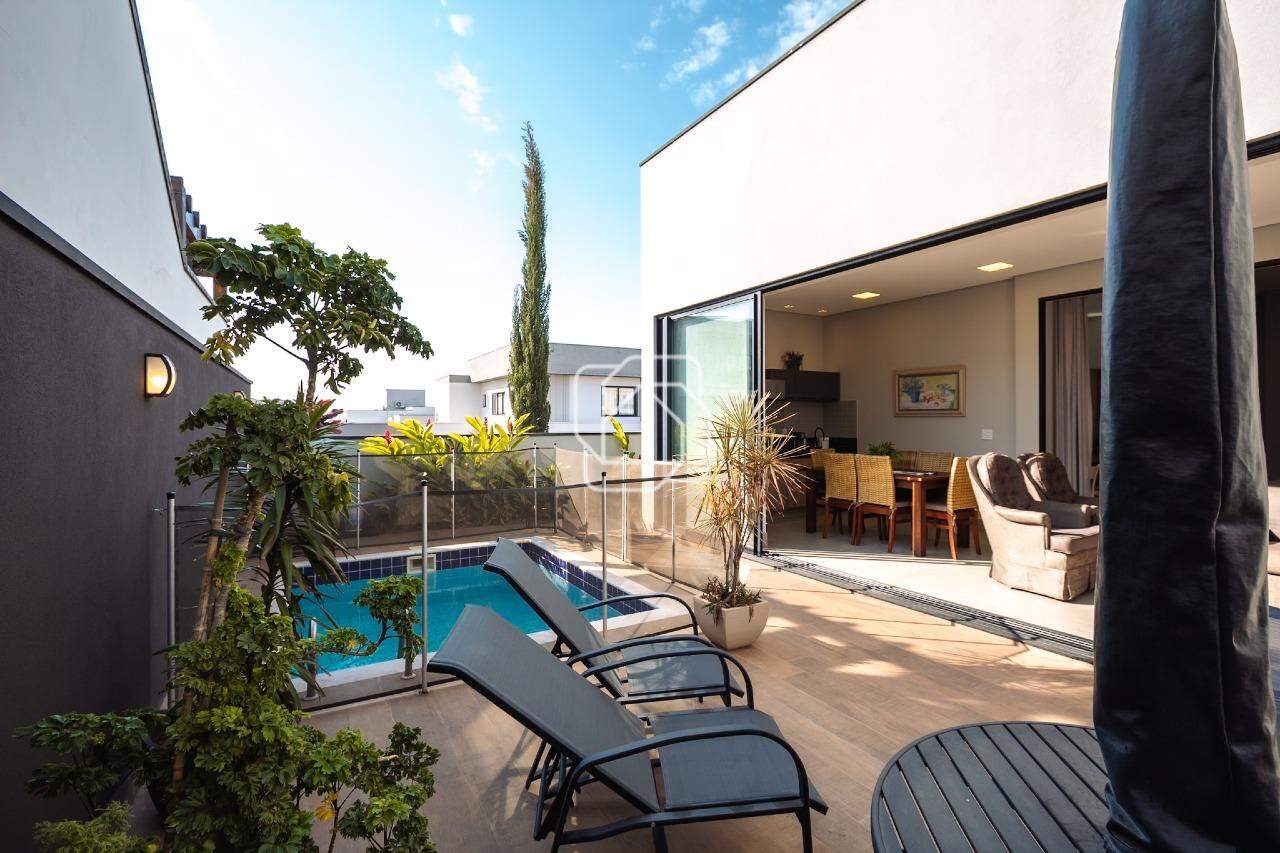 Casa de Condomínio à venda em Indaiatuba - SP - Jardim Residencial Dona Maria José: Área da piscina