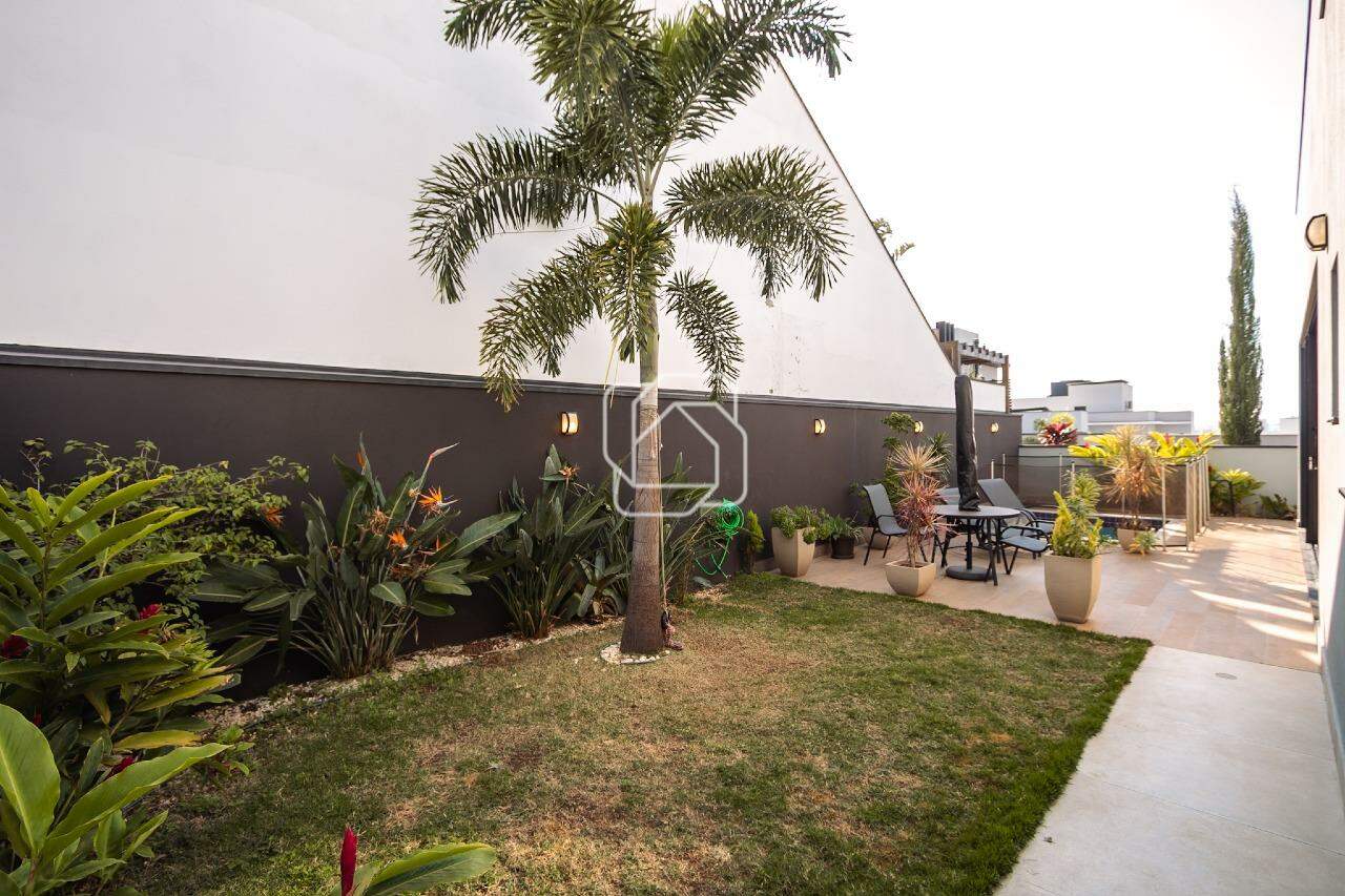 Casa de Condomínio à venda em Indaiatuba - SP - Jardim Residencial Dona Maria José: Área externa