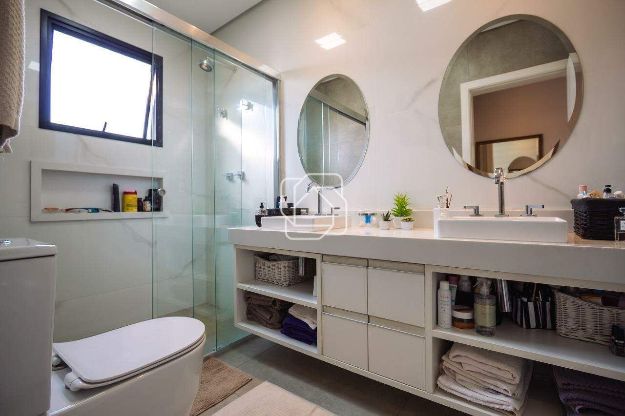 Casa de Condomínio à venda em Indaiatuba - SP - Jardim Residencial Dona Maria José: Banheiro