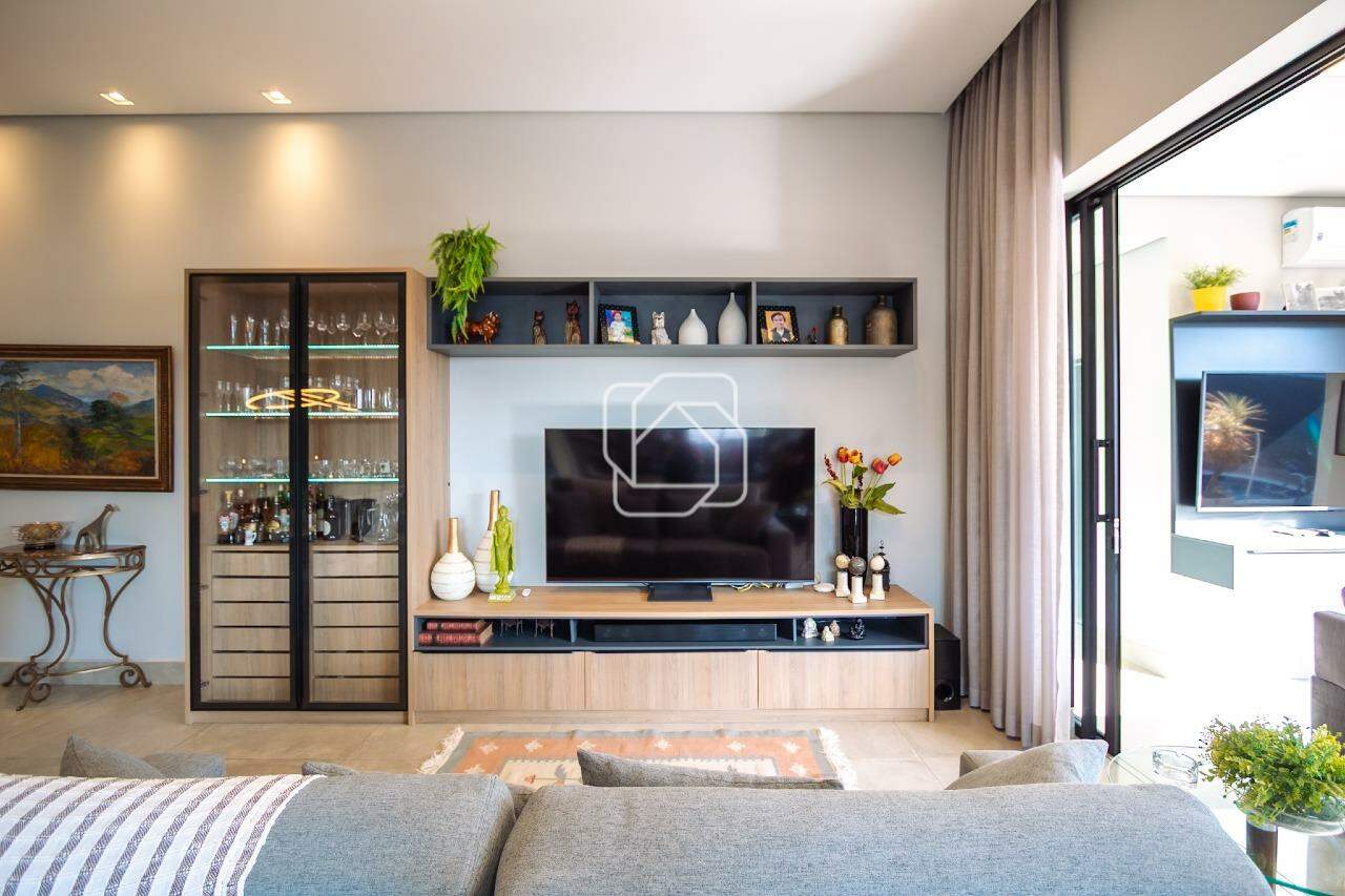 Casa de Condomínio à venda em Indaiatuba - SP - Jardim Residencial Dona Maria José: Sala de estar