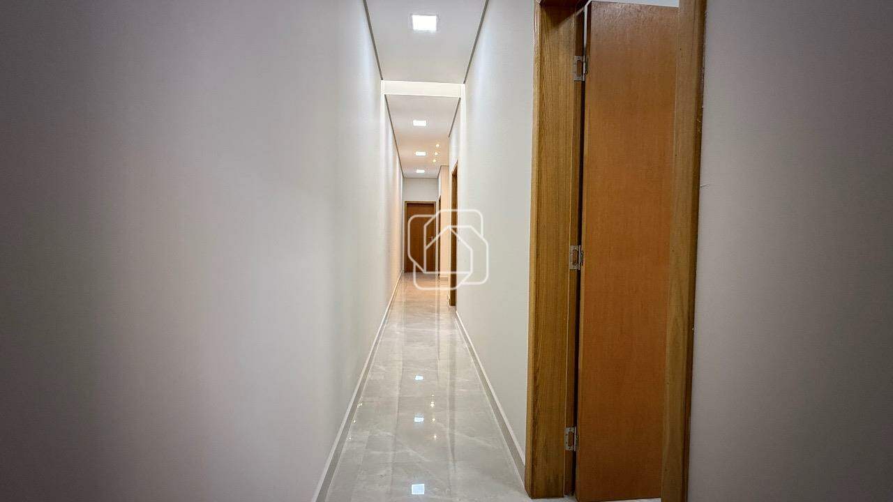 Casa de Condomínio à venda em Indaiatuba - SP - Residencial Evidências: Corredor