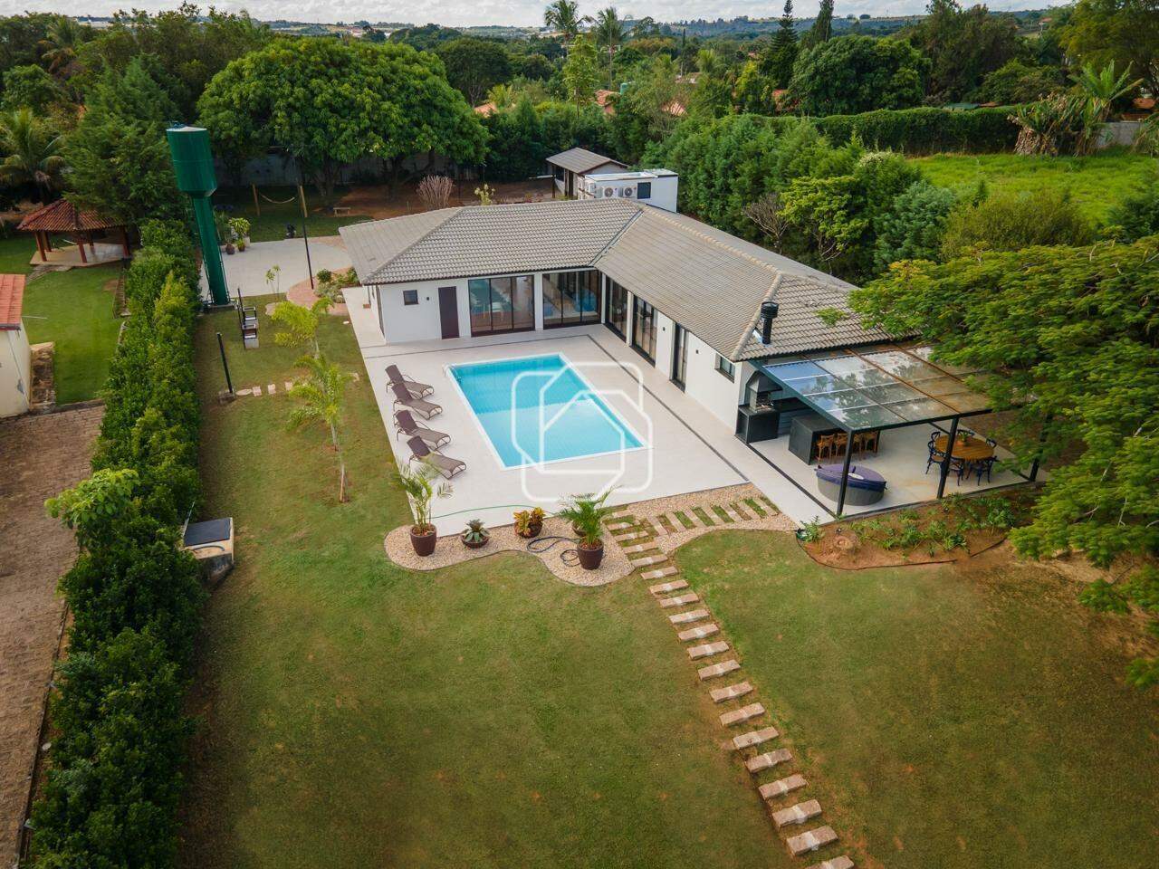 Casa de Condomínio à venda em Indaiatuba - SP - Colinas do Mosteiro de Itaici: Visão geral do imóvel