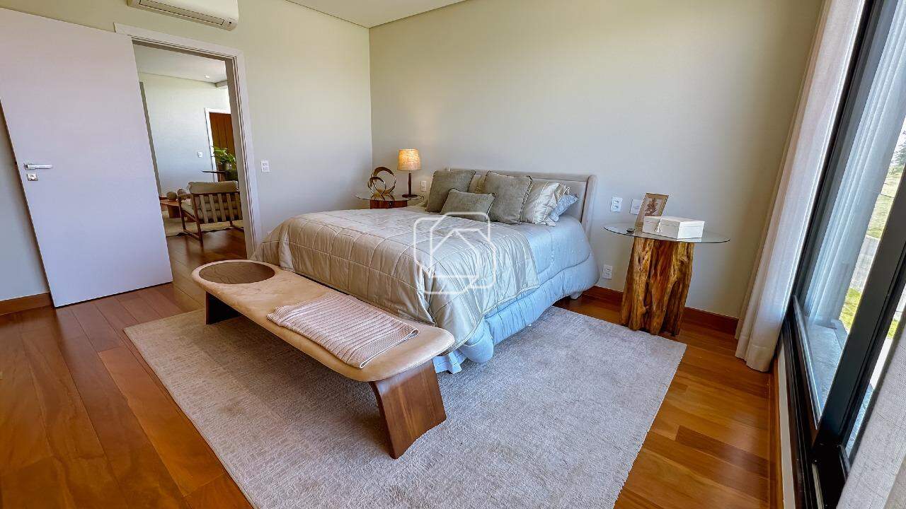Casa de Condomínio à venda em Indaiatuba - SP - Parque Villa dos Pinheiros: Dormitório