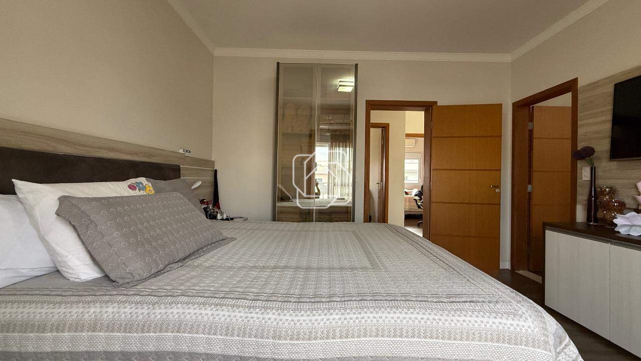 Casa de Condomínio à venda em Indaiatuba - SP - Jardim Residencial Dona Lucilla: Dormitório