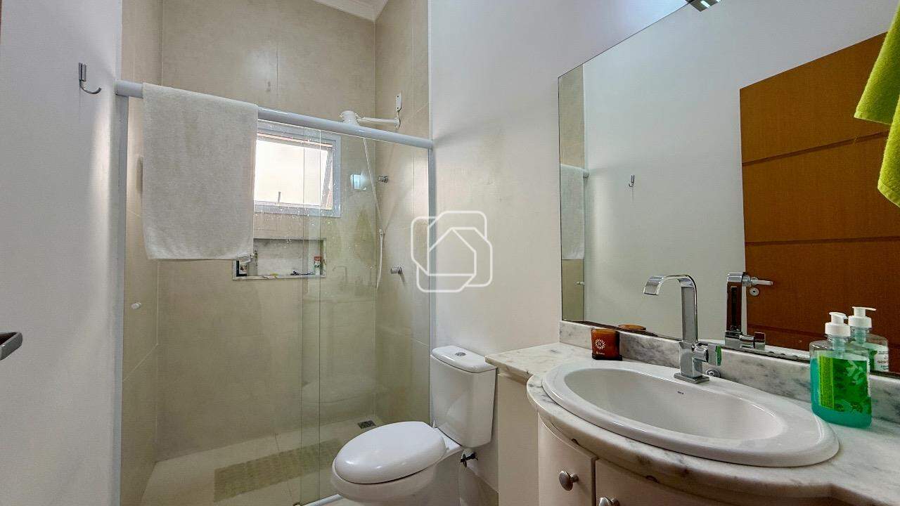 Casa de Condomínio à venda em Indaiatuba - SP - Jardim Residencial Dona Lucilla: Banheiro