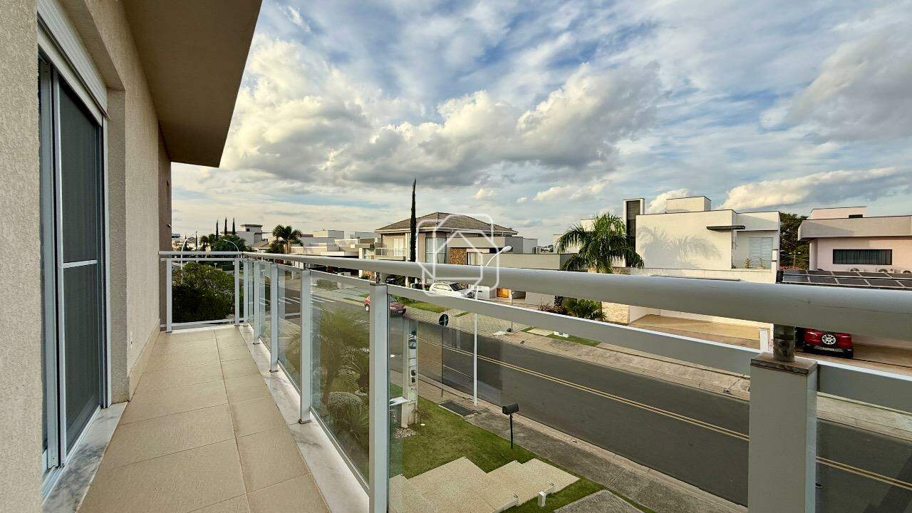 Casa de Condomínio à venda em Indaiatuba - SP - Jardim Residencial Dona Lucilla: Varanda