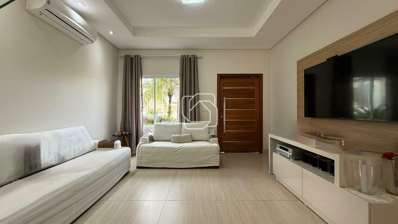 Casa de Condomínio à venda em Indaiatuba - SP - Jardim Residencial Dona Lucilla: Sala de estar