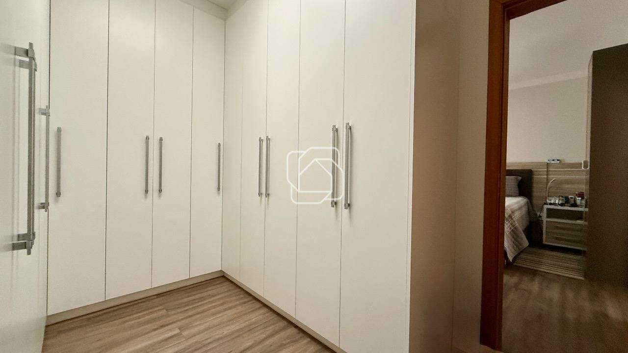 Casa de Condomínio à venda em Indaiatuba - SP - Jardim Residencial Dona Lucilla: Closet