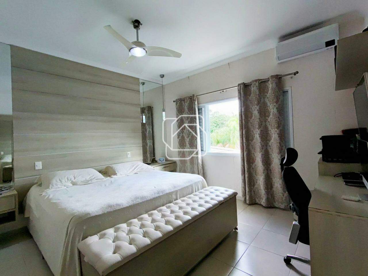 Casa de Condomínio à venda em Itu - SP - Aldeia de Espanha: Suíte master