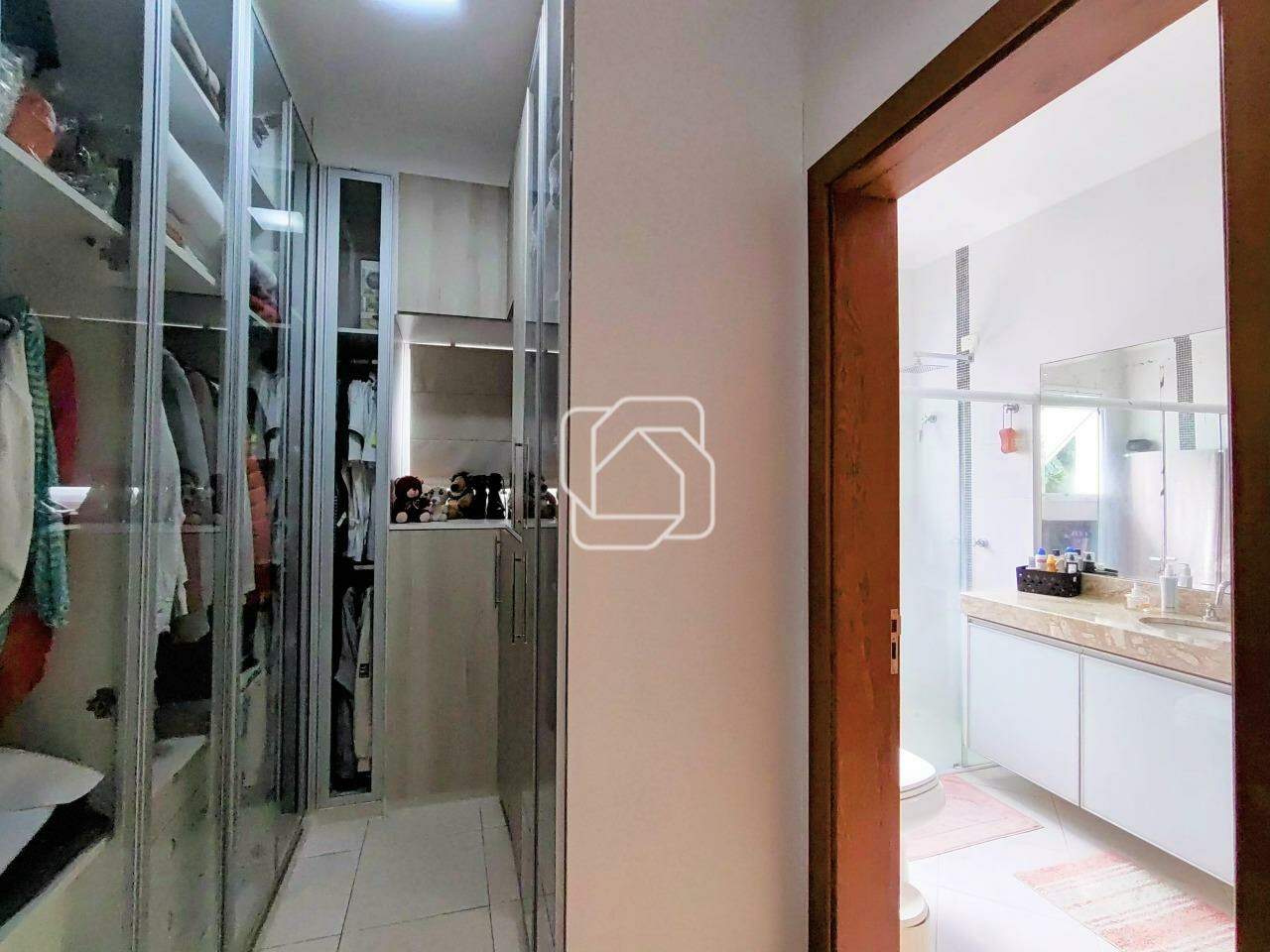 Casa de Condomínio à venda em Itu - SP - Aldeia de Espanha: Closet