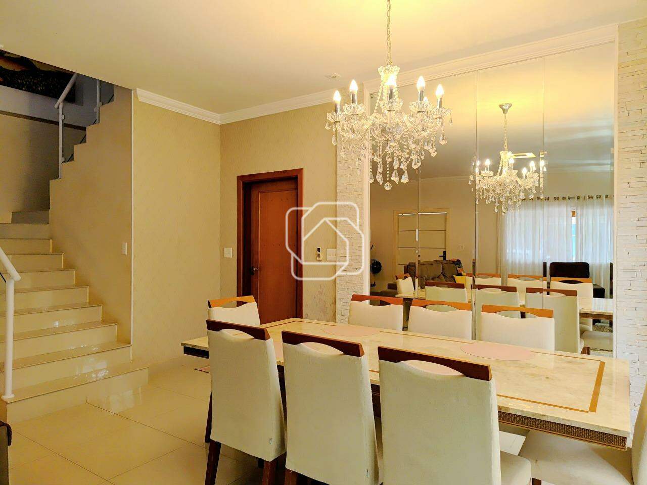 Casa de Condomínio à venda em Itu - SP - Aldeia de Espanha: Sala de jantar