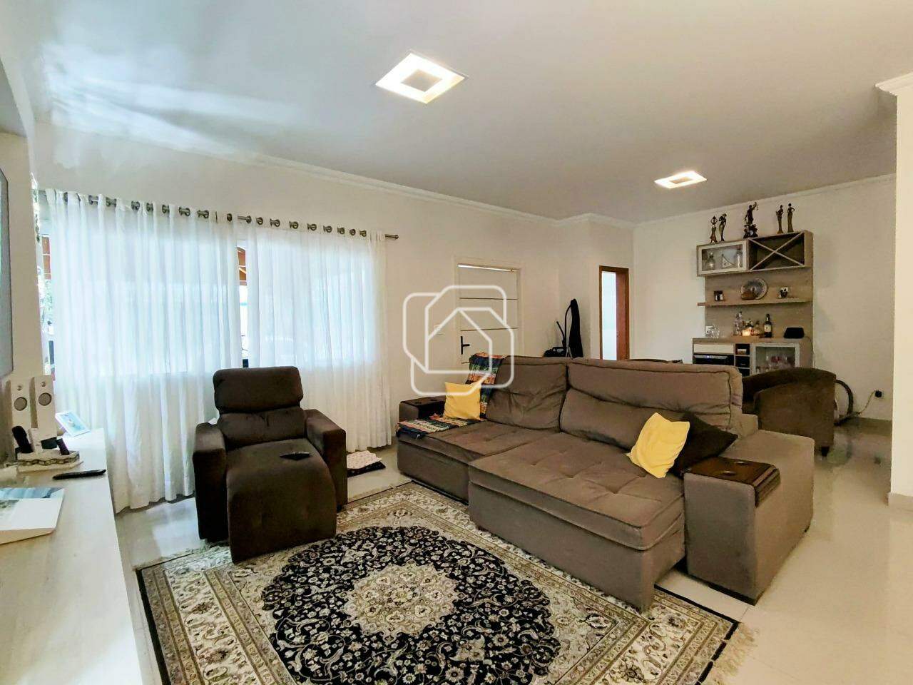 Casa de Condomínio à venda em Itu - SP - Aldeia de Espanha: Sala de estar