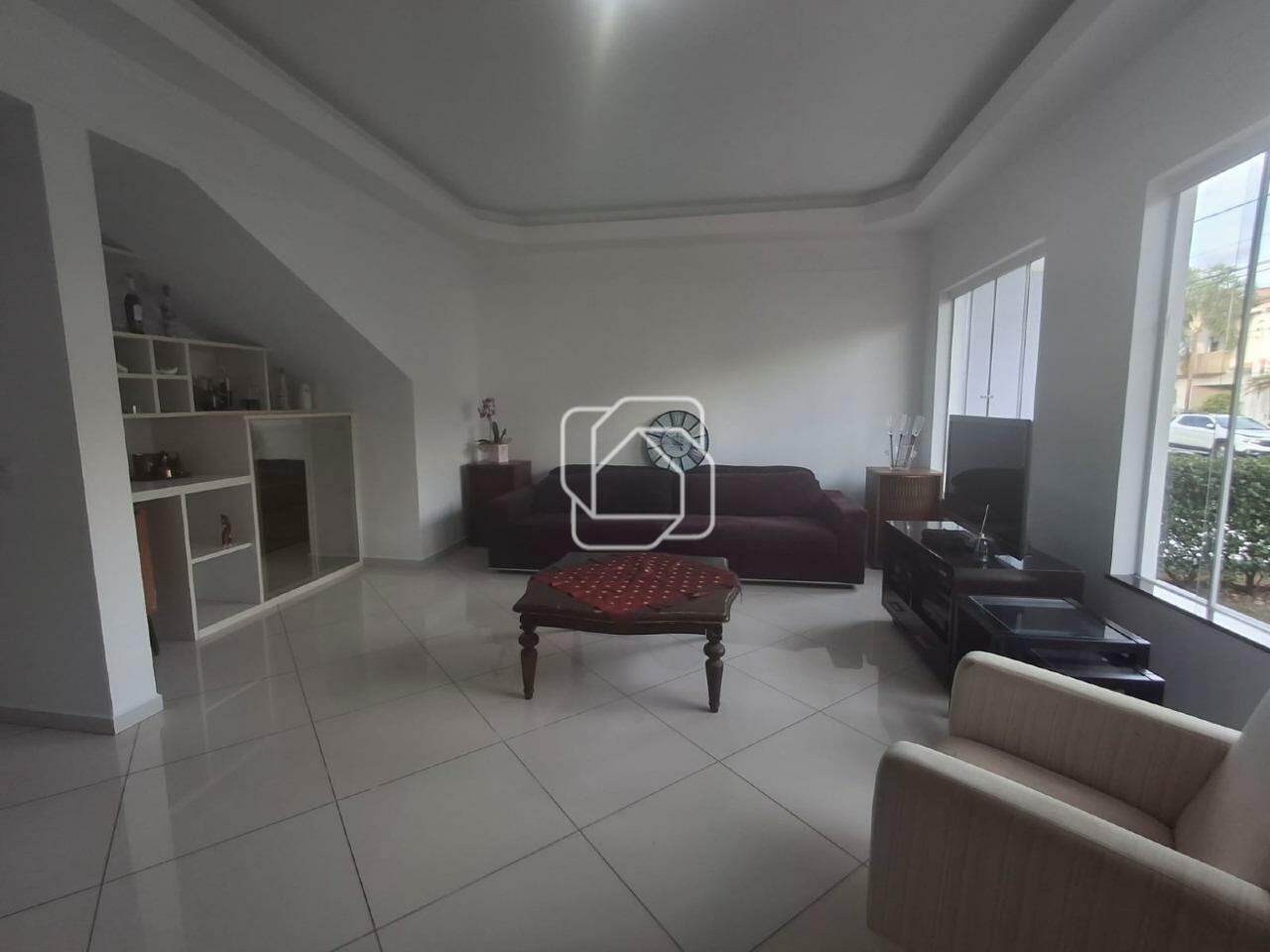 Casa de Condomínio para aluguel em Indaiatuba - SP - Jardim Esplendor: Sala de estar