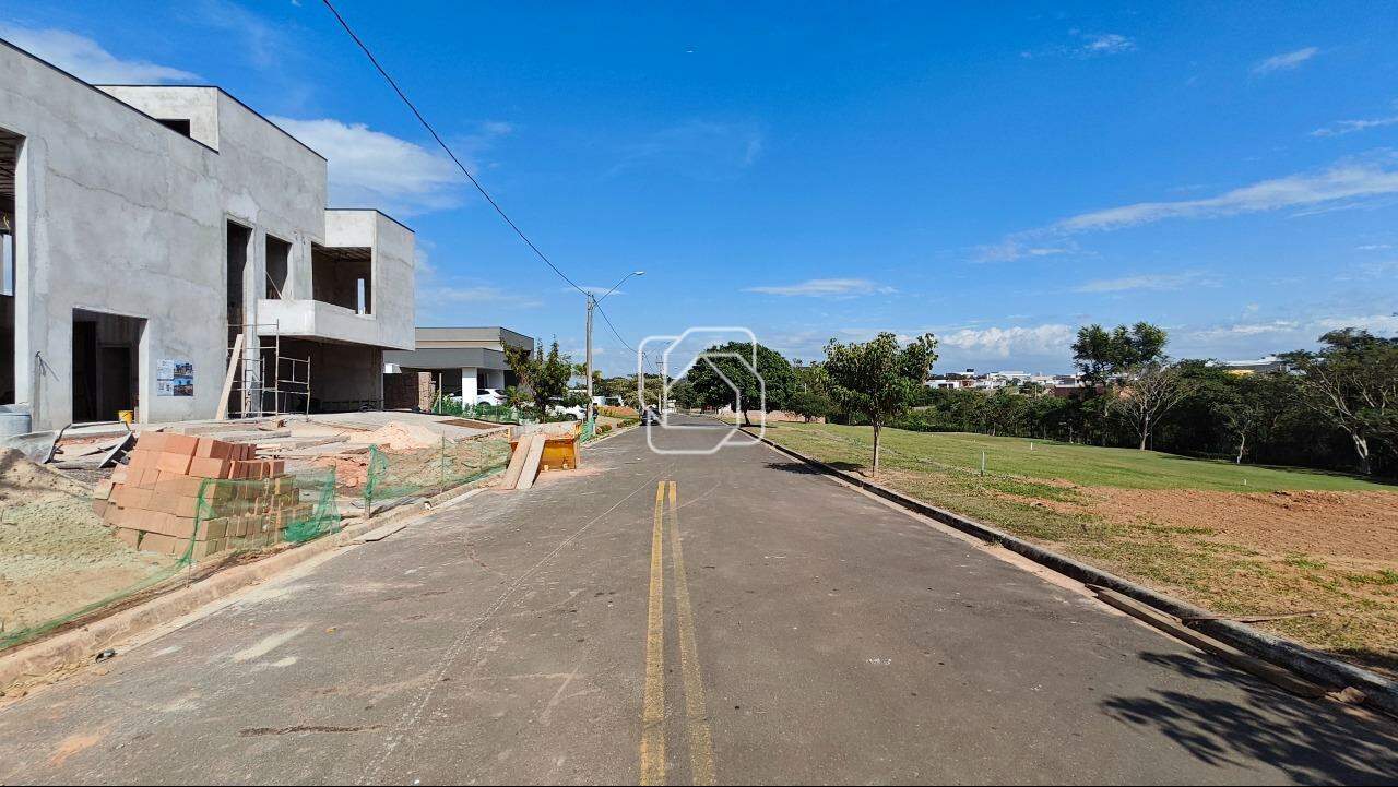 Terreno à venda em Indaiatuba - SP - Jardins do Golfe Residencial Indaiatuba: Rua do terreno