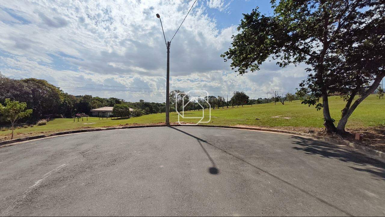 Terreno à venda em Indaiatuba - SP - Jardins do Golfe Residencial Indaiatuba: Visão geral do terreno