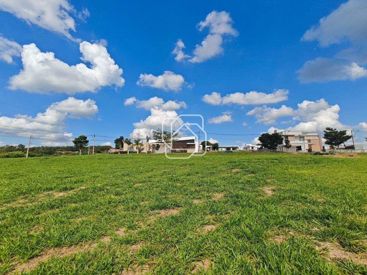 Terreno à venda em Indaiatuba - SP - Jardins do Golfe Residencial Indaiatuba: Visão geral do terreno