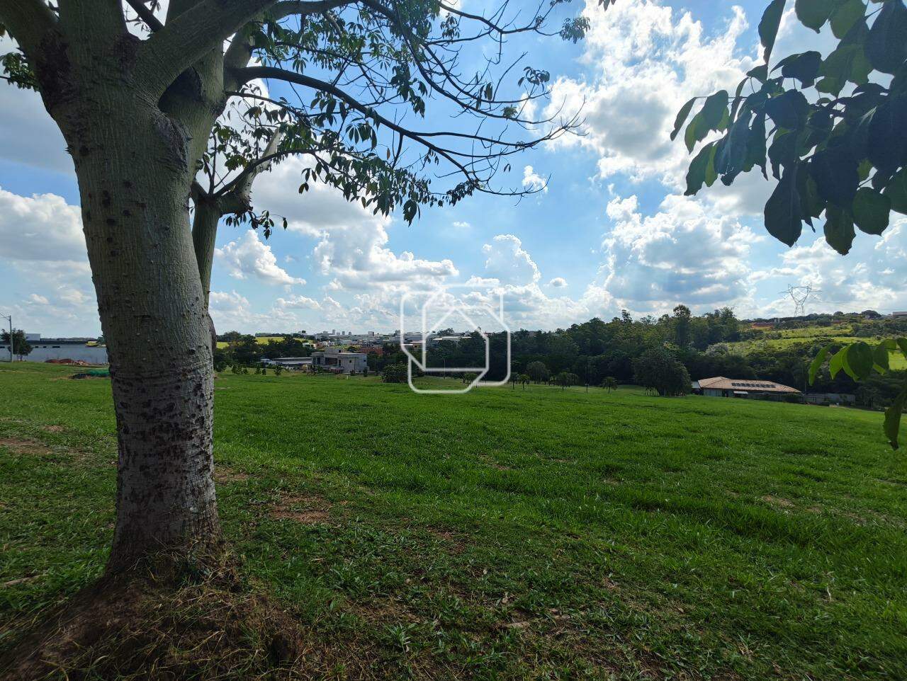 Terreno à venda em Indaiatuba - SP - Jardins do Golfe Residencial Indaiatuba: Visão geral do terreno