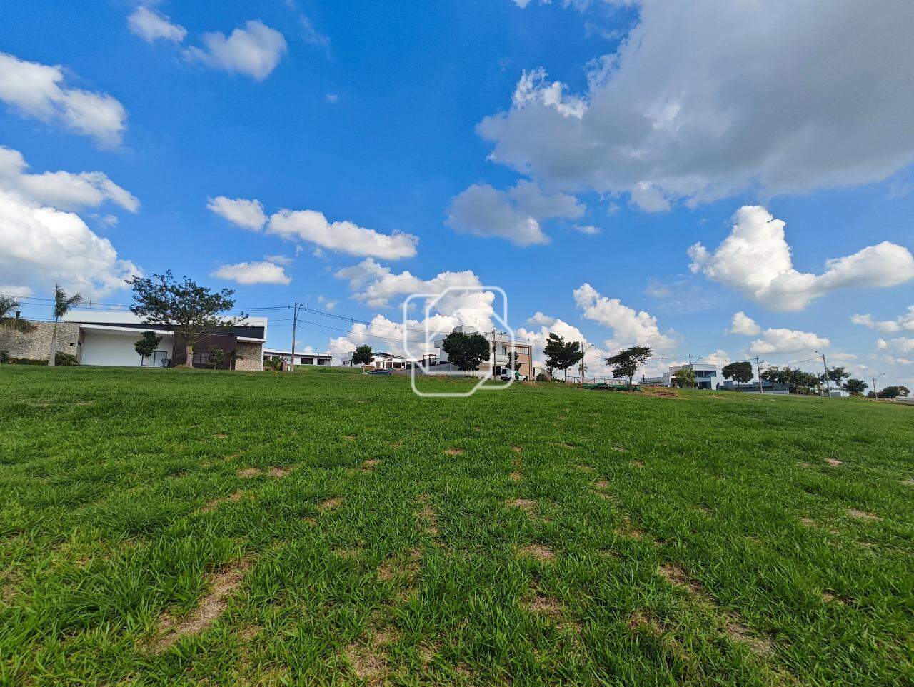 Terreno à venda em Indaiatuba - SP - Jardins do Golfe Residencial Indaiatuba: Visão geral do terreno