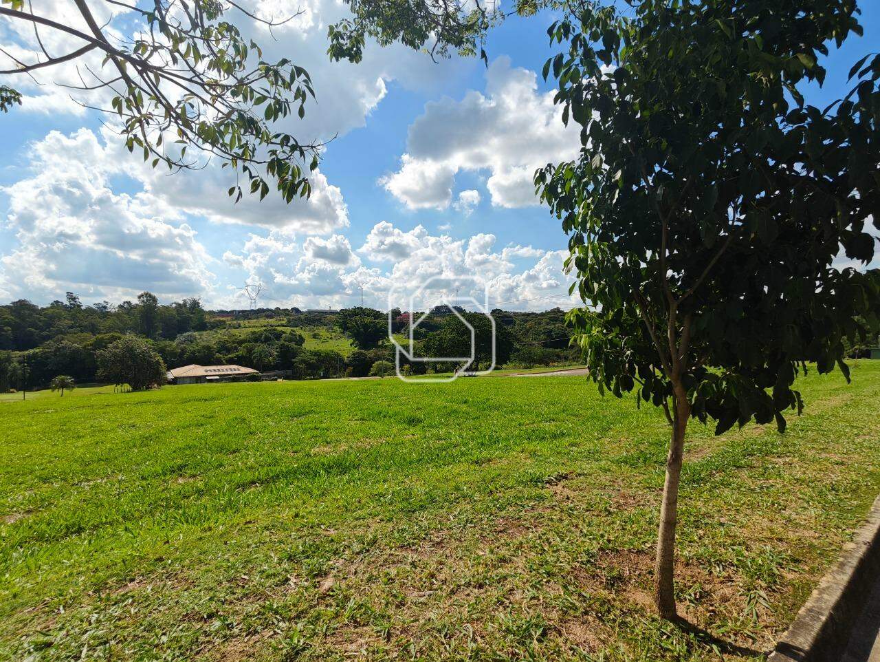 Terreno à venda em Indaiatuba - SP - Jardins do Golfe Residencial Indaiatuba: Visão geral do terreno