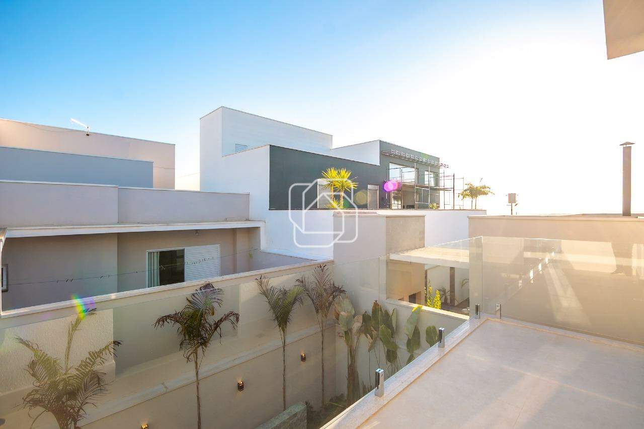 Casa de Condomínio à venda em Indaiatuba - SP - Jardim Residencial Maria Dulce: Varanda