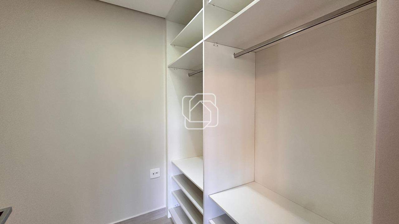 Casa de Condomínio à venda em Indaiatuba - SP - Vila Residencial Avaí: Closet