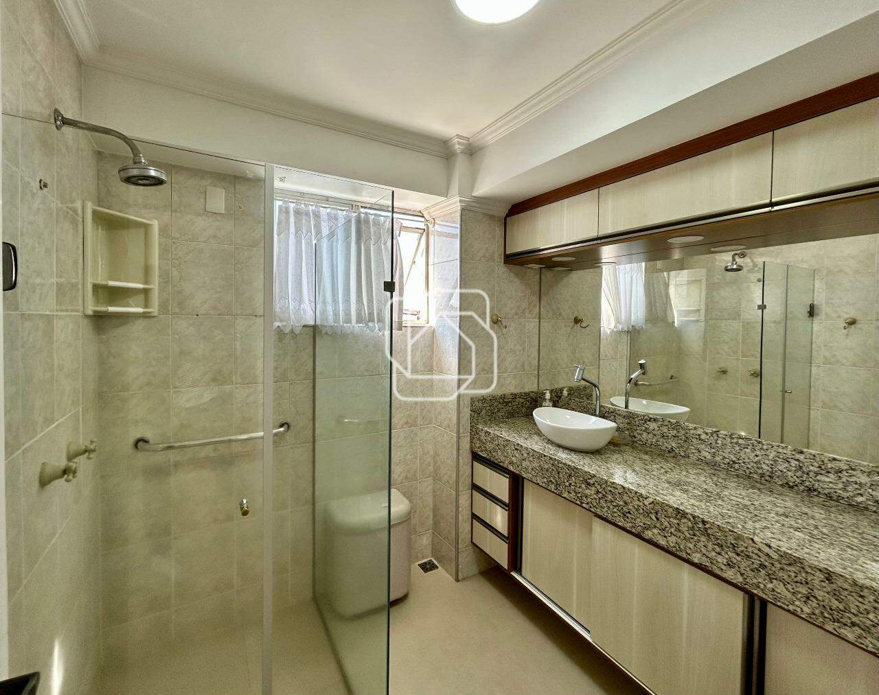 Apartamento para aluguel em Salto - SP - Centro: 