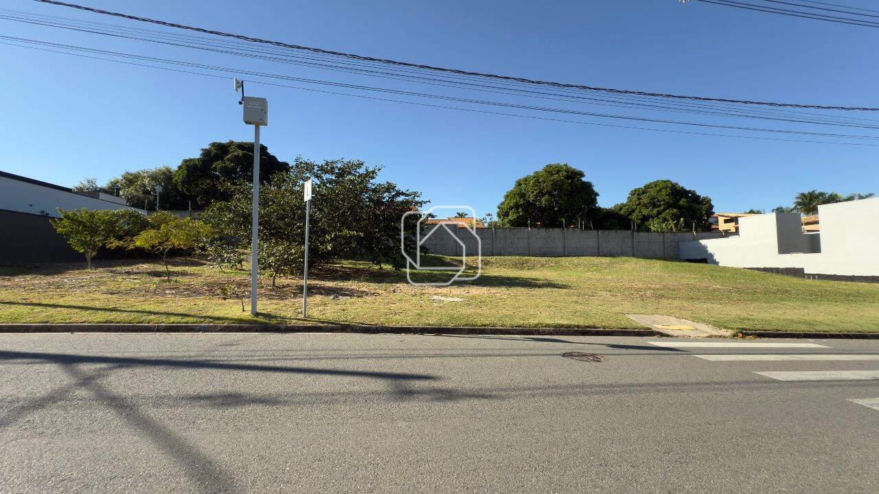 Terreno à venda em Indaiatuba - SP - Residencial Milano: Visão geral do terreno