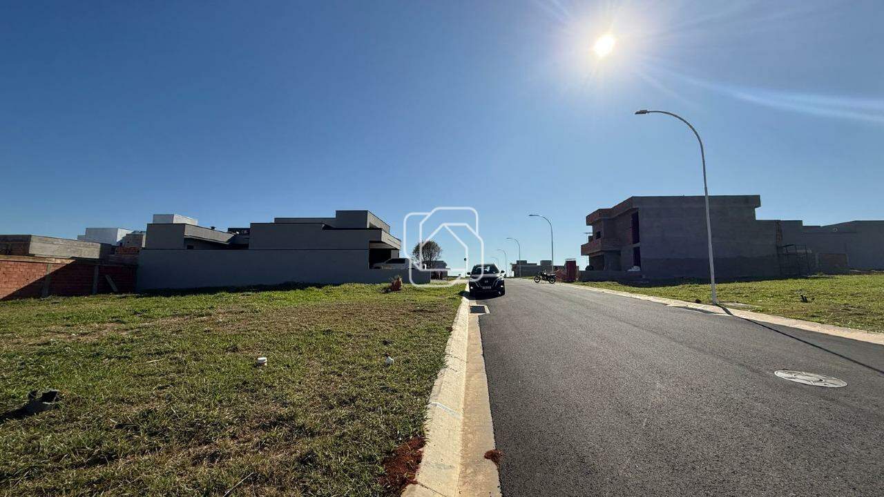 Terreno à venda em Indaiatuba - SP - Jardim Residencial Dona Maria Cândida: Visão geral do terreno