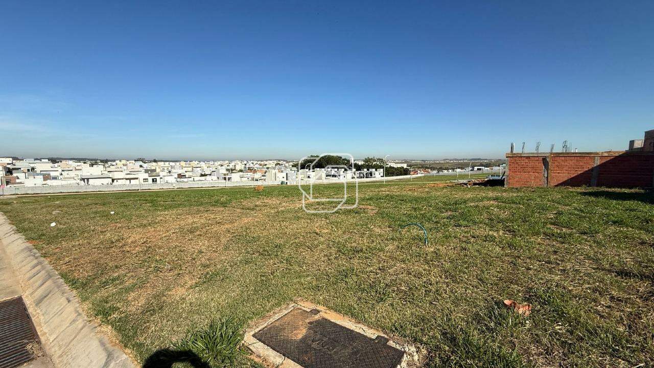 Terreno à venda em Indaiatuba - SP - Jardim Residencial Dona Maria Cândida: Visão geral do terreno