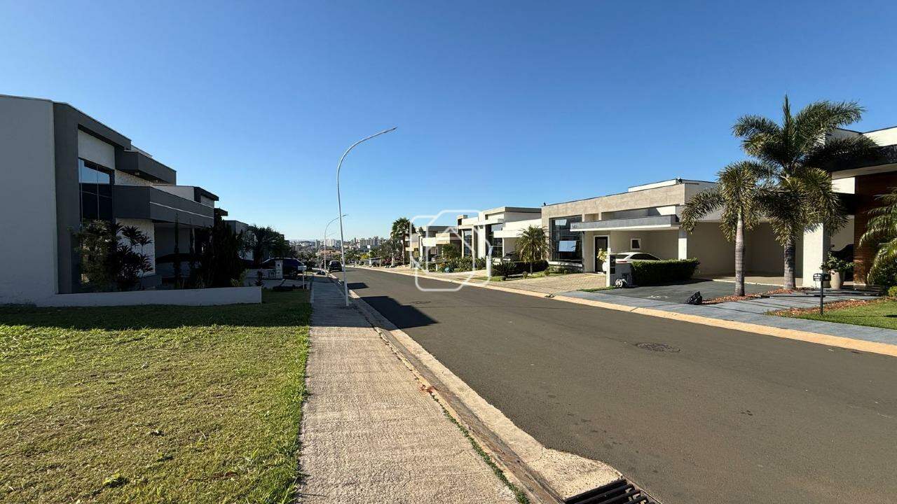Terreno à venda em Indaiatuba - SP - Jardim Residencial Dona Maria José: Visão geral do terreno