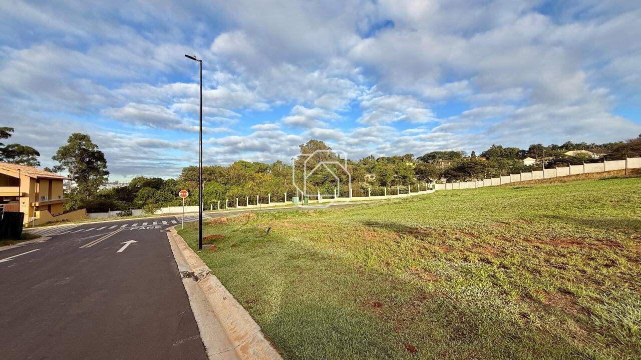 Terreno à venda em Indaiatuba - SP - Jardim Villa Sapezal: Visão geral do terreno