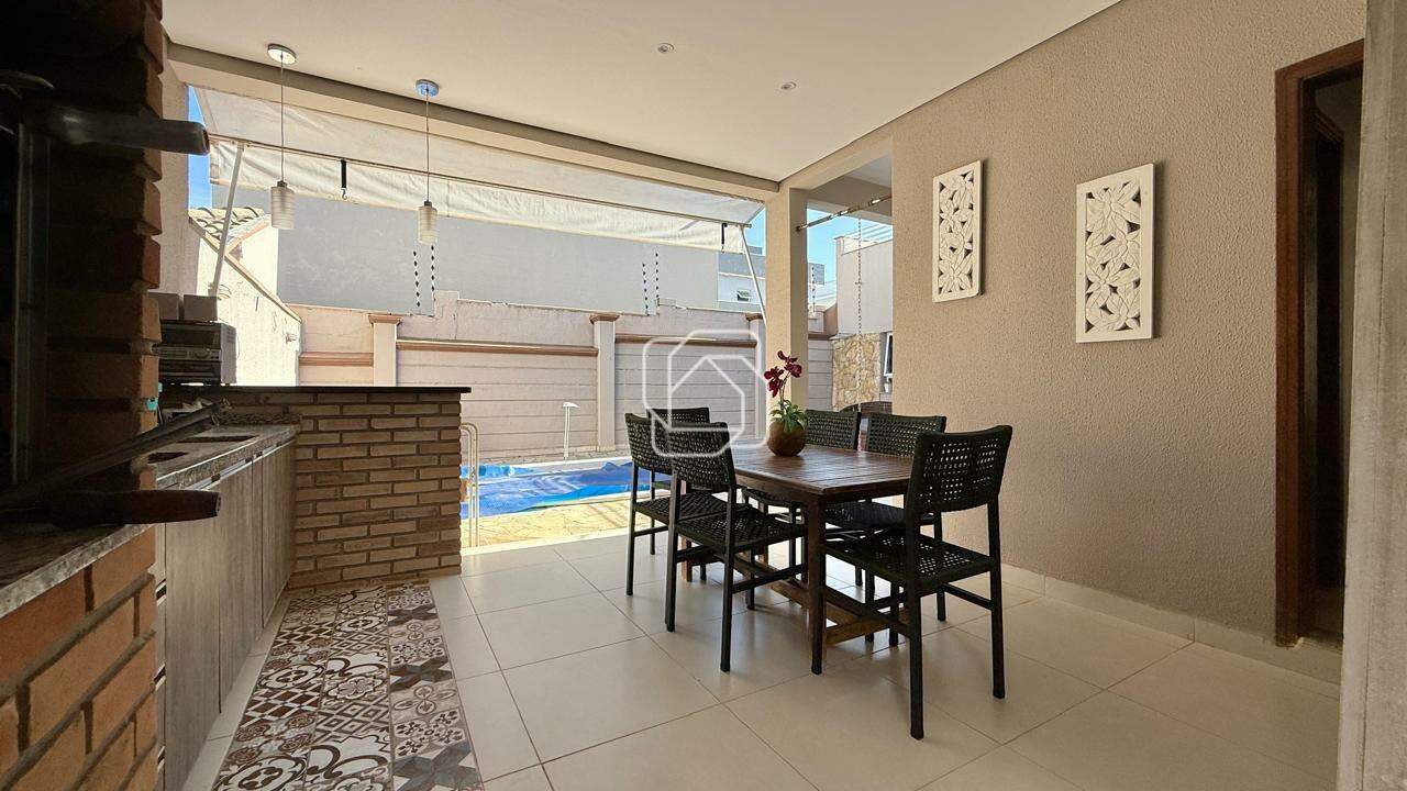 Casa de Condomínio à venda em Indaiatuba - SP - Jardim Portal dos Ipês: Área gourmet