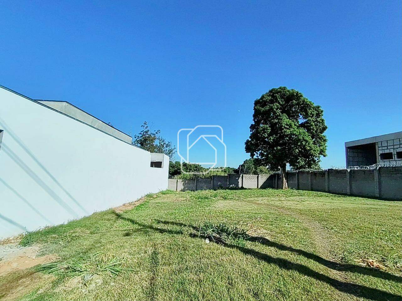 Terreno à venda em Itu - SP - Condomínio Residencial Mont Blanc: