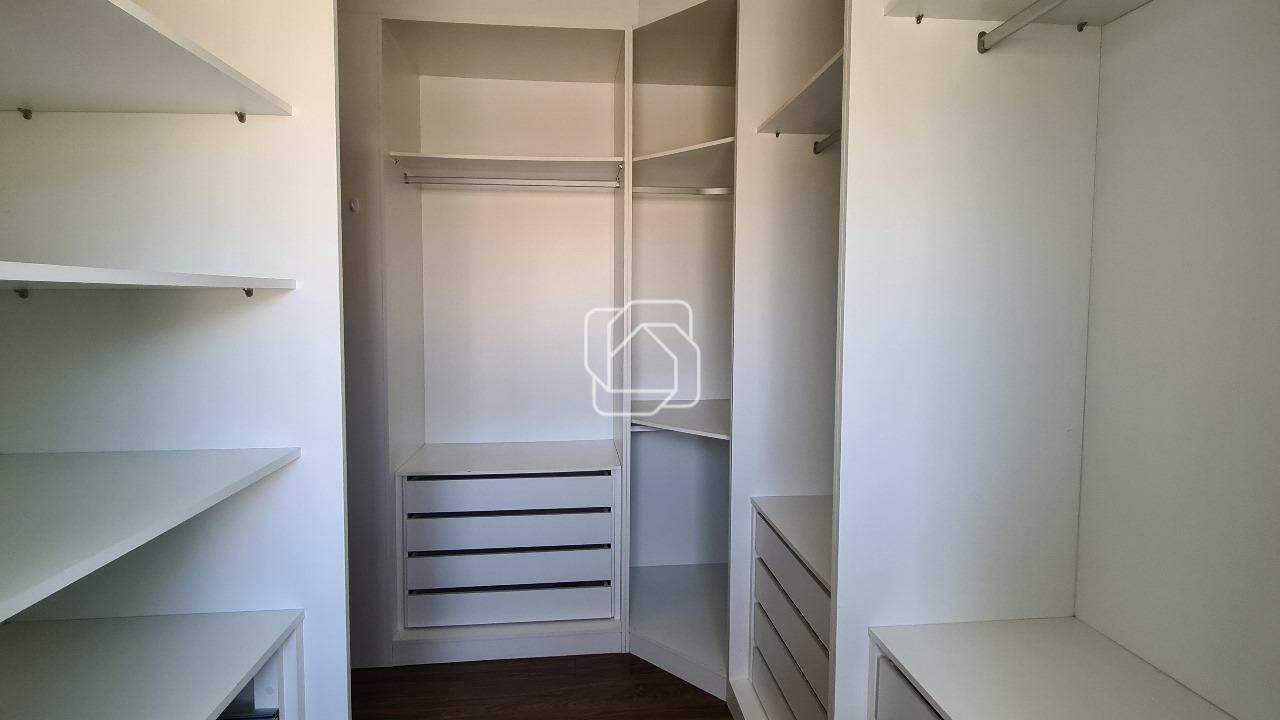 Casa de Condomínio à venda em Indaiatuba - SP - Condomínio Terra Magna: Closet