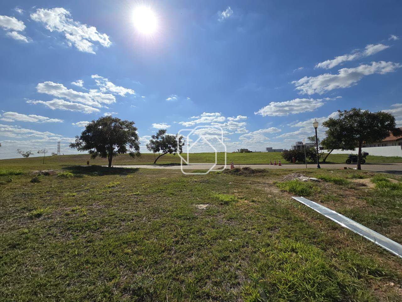 Terreno à venda em Itu - SP - Residencial Parque Campos de Santo Antônio II: 