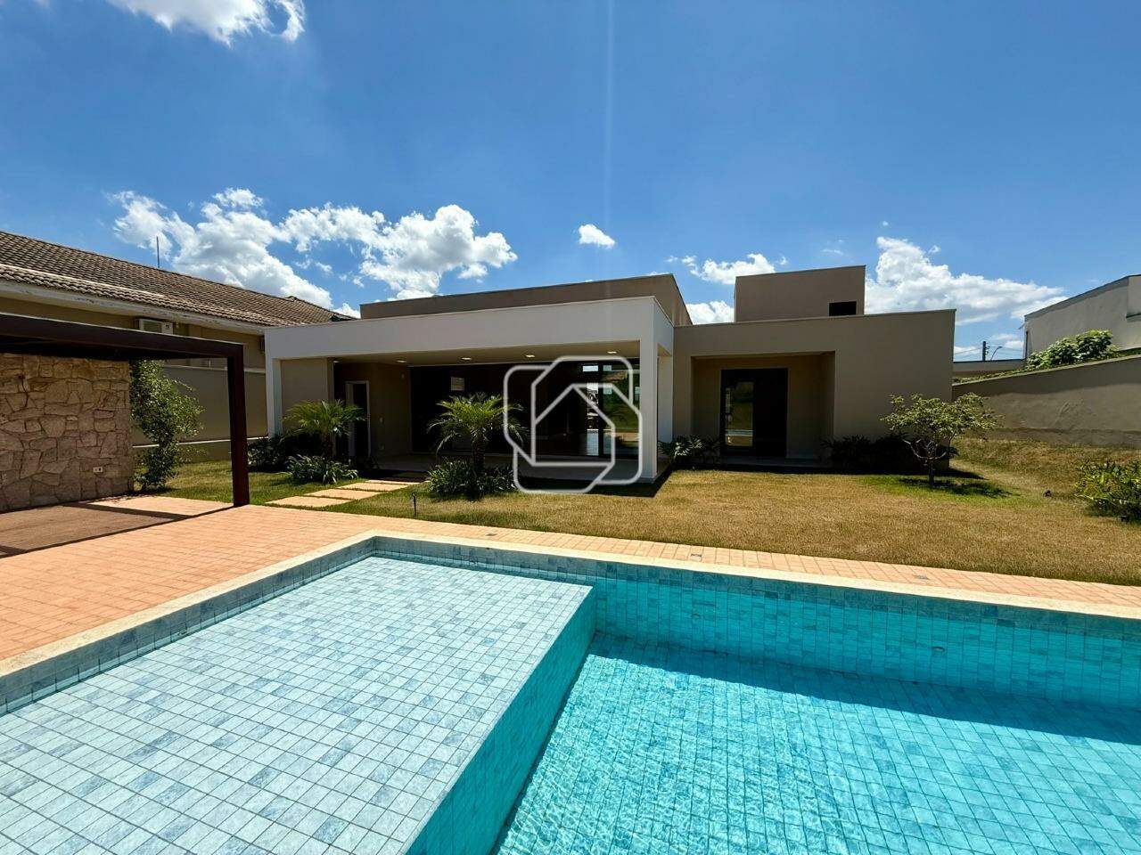 Casa de Condomínio para aluguel em Itu - SP - Condomínio Xapada Parque Ytu: Piscina