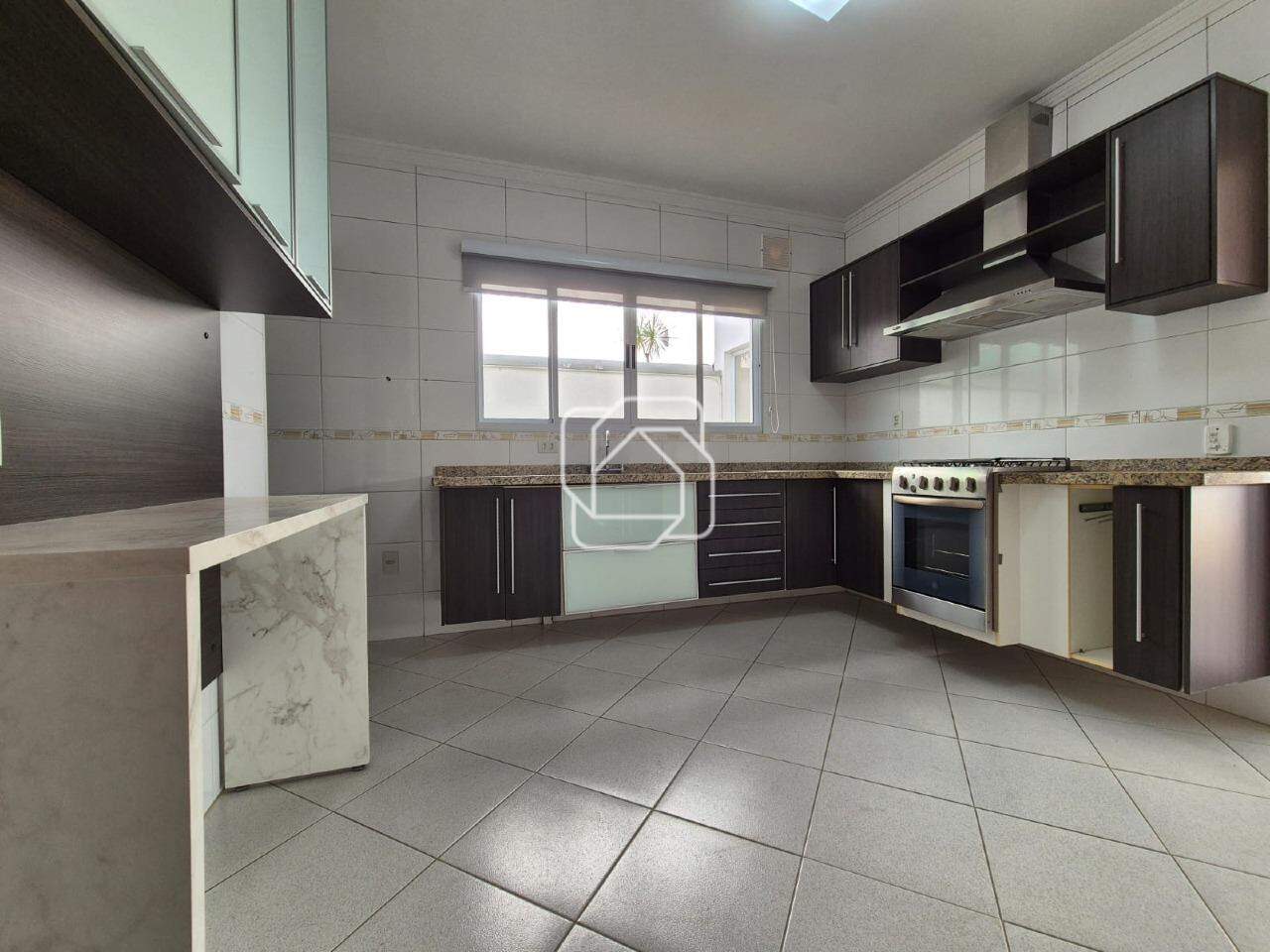 Casa de Condomínio à venda em Indaiatuba - SP - Jardim Residencial Villa Suíça: Cozinha