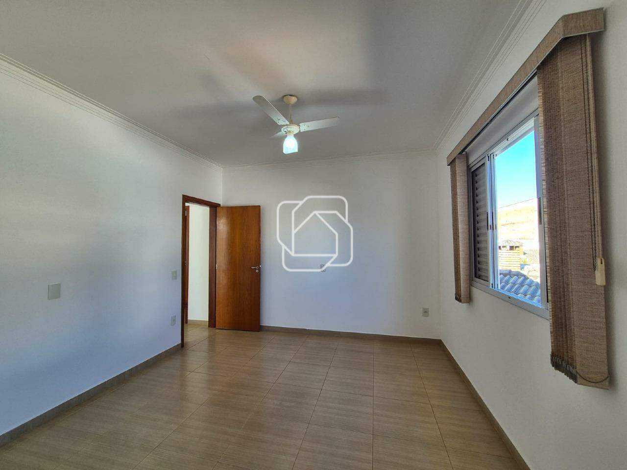Casa de Condomínio à venda em Indaiatuba - SP - Jardim Residencial Villa Suíça: Dormitório