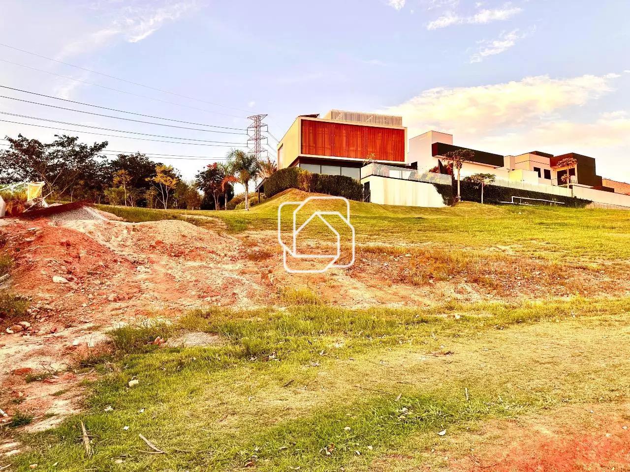 Terreno à venda em Itu - SP - Condomínio Villas do Golfe: 