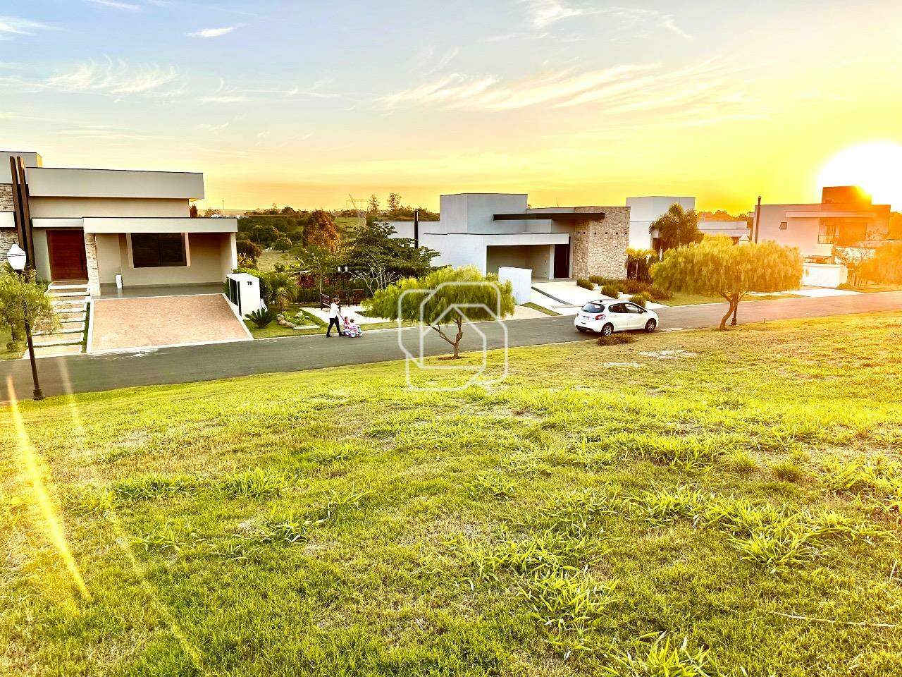 Terreno à venda em Itu - SP - Condomínio Villas do Golfe: 