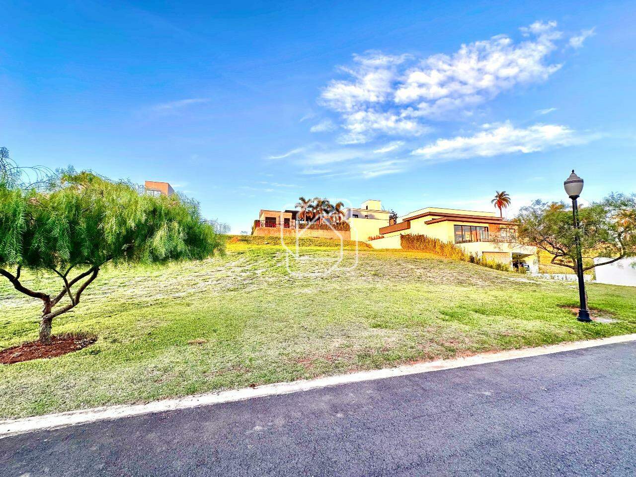 Terreno à venda em Itu - SP - Condomínio Villas do Golfe: 